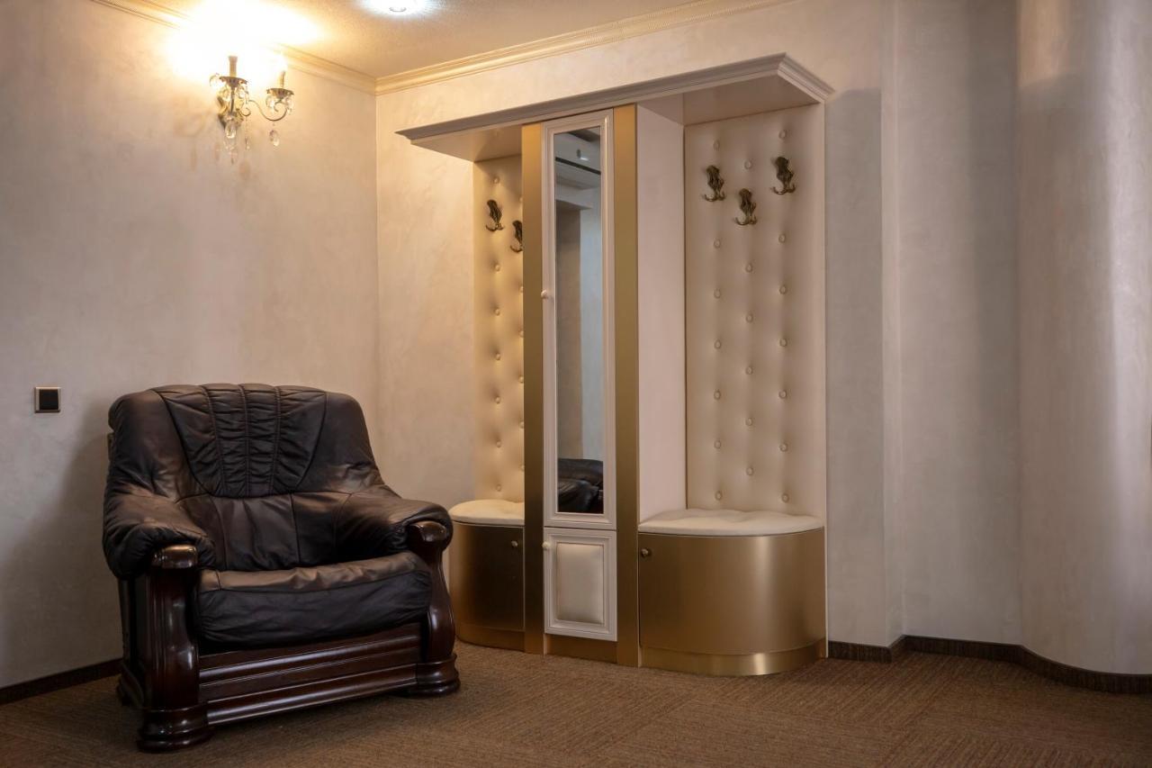 Georgia Gold Hotell Gori Eksteriør bilde