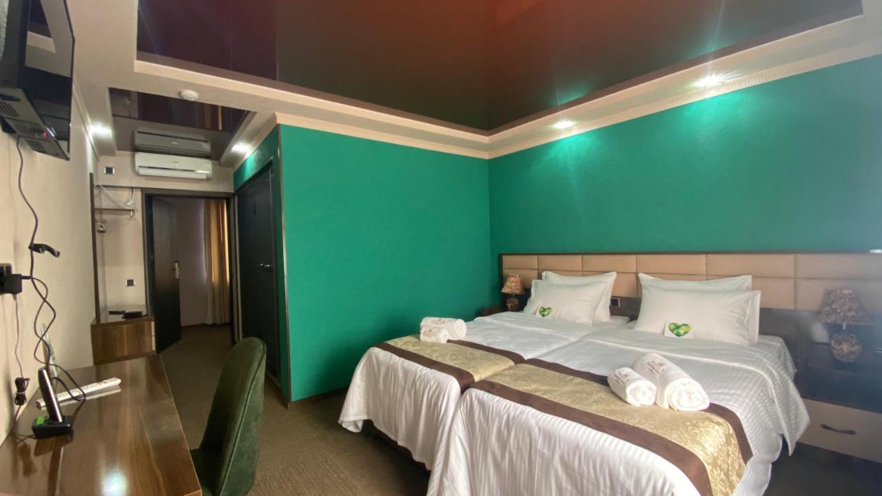 Georgia Gold Hotell Gori Eksteriør bilde