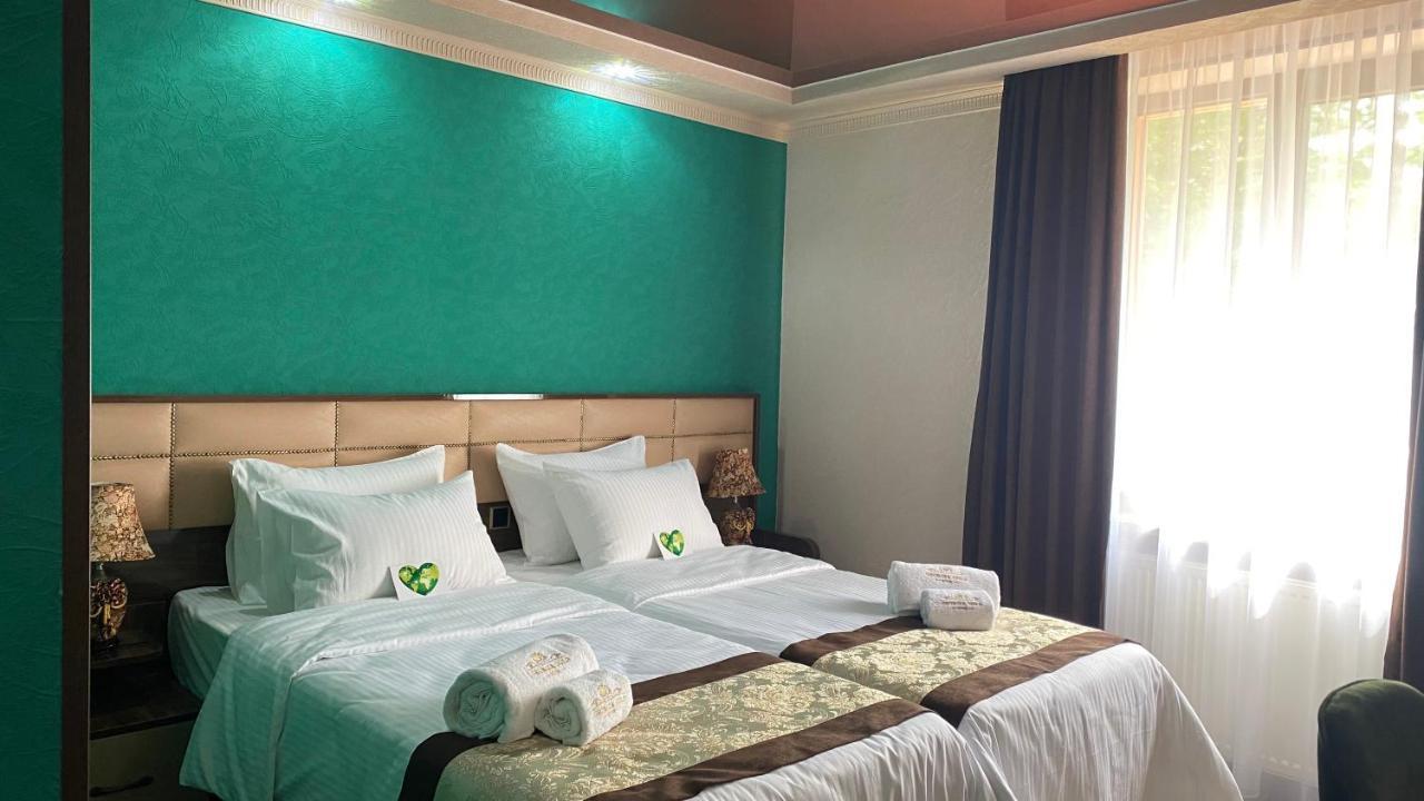 Georgia Gold Hotell Gori Eksteriør bilde